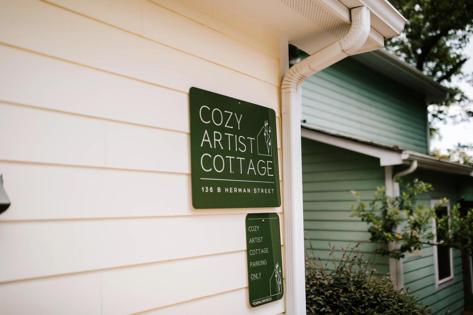 Cozy Cottage - Walk To Campus, Stadium, Downtown เอเธนส์ ภายนอก รูปภาพ