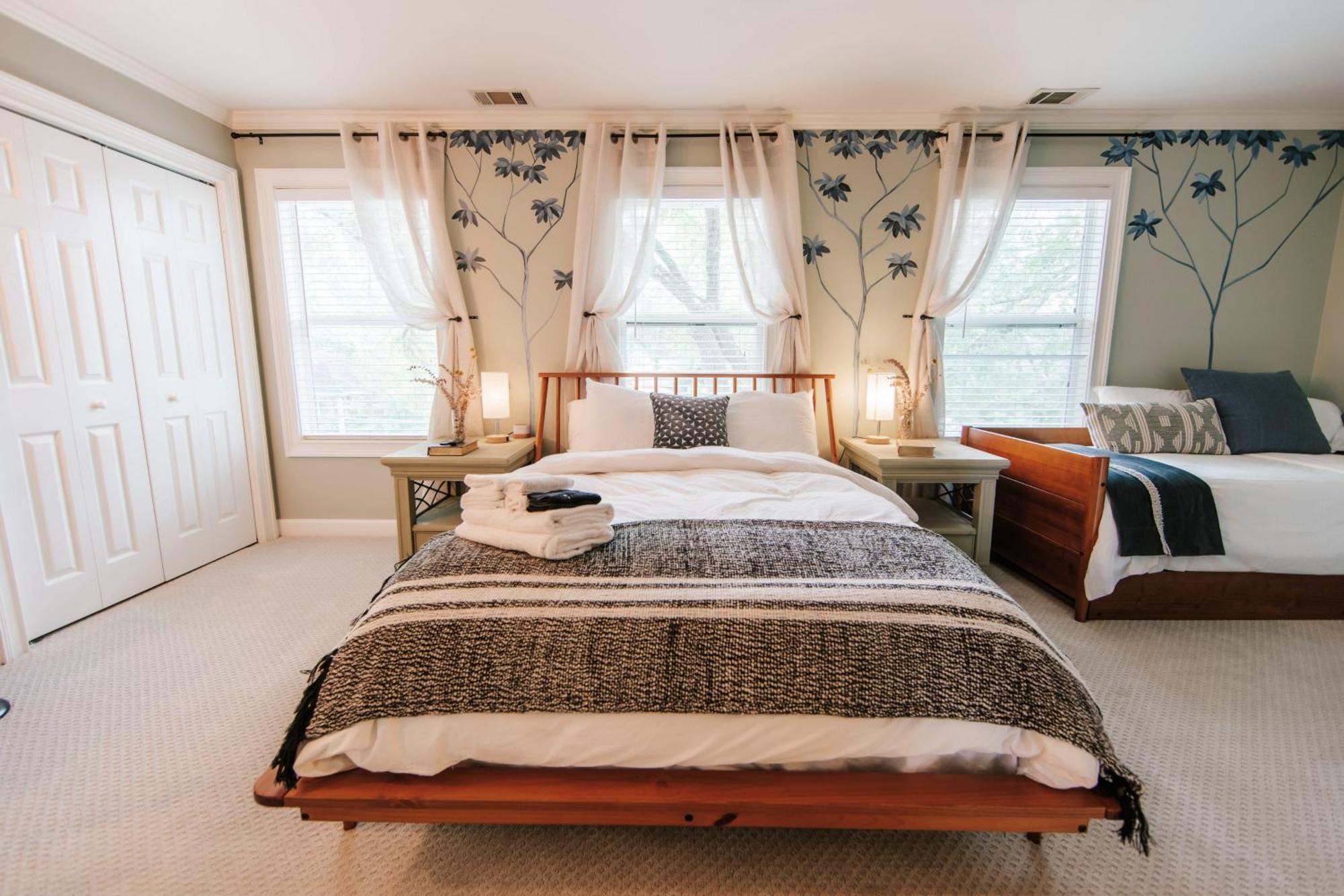 Cozy Cottage - Walk To Campus, Stadium, Downtown เอเธนส์ ภายนอก รูปภาพ